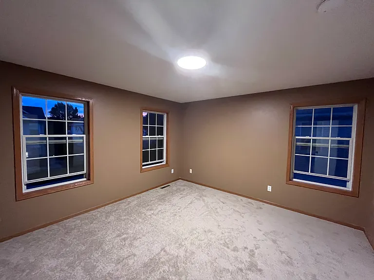 Master Bedroom Upper Level