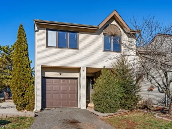 15 Dogwood Cir, Raritan Twp., NJ 08822