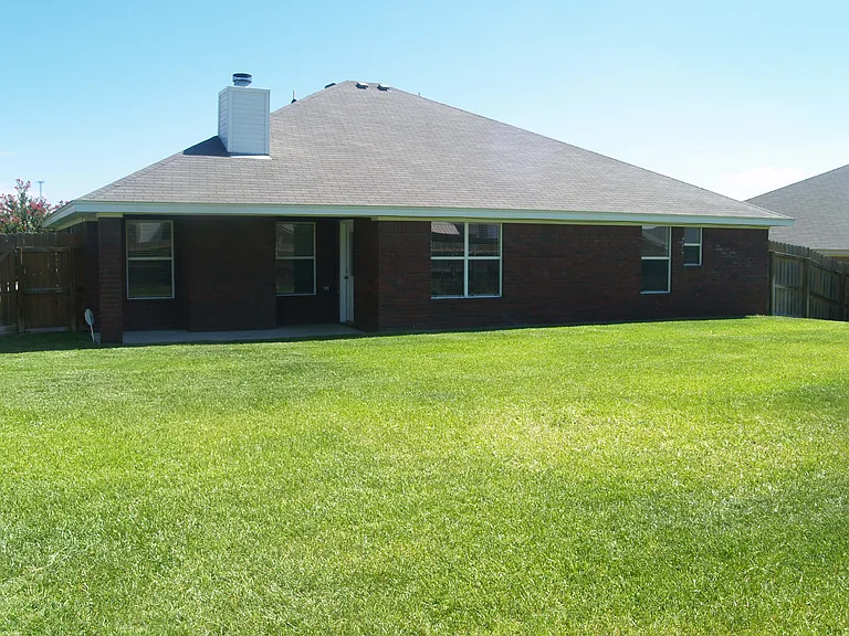 5802 Venetian Ct — Photo 23
