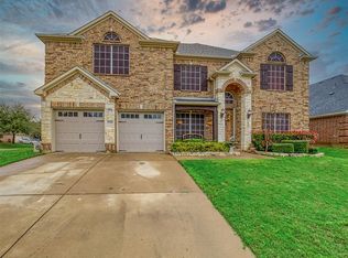 2944 Crystal Way, Grand Prairie, TX 75052