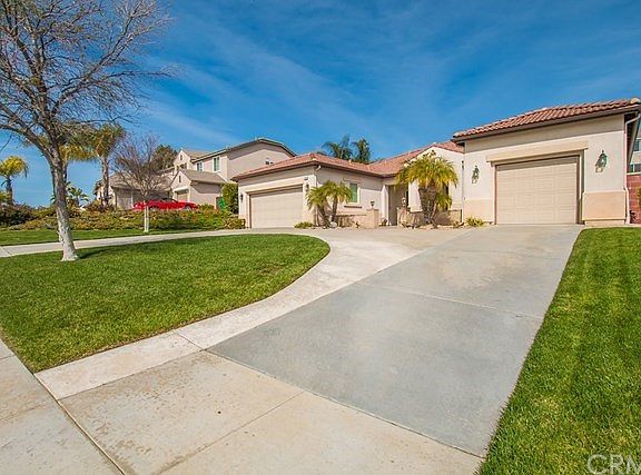 3rd image of 38968 Cherry Point Ln