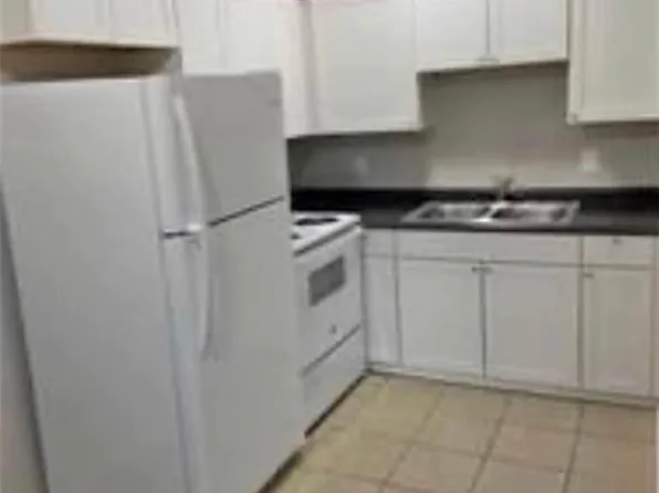 540 Ashlawn Dr, Norfolk, VA 23505