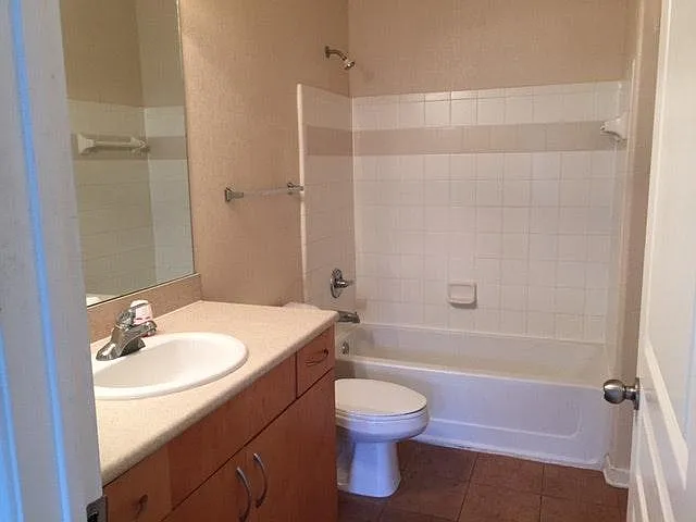8290 Gate Pkwy W #907 — Photo 20