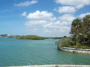 625 Ramblin Rose Ln, Nokomis, FL 34275