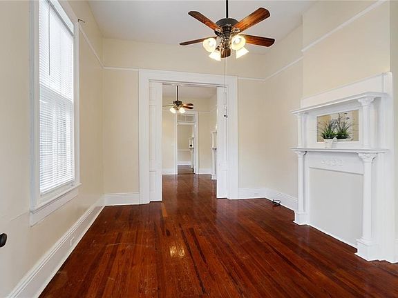 2nd image of 1113 Cambronne St