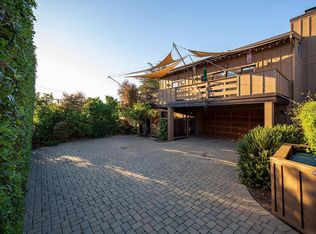 2979 La Combadura Rd, Santa Barbara, CA 93105