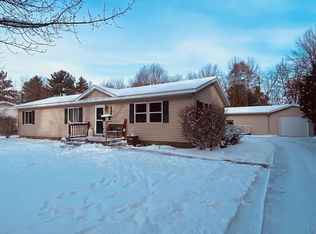 920 FOREST LAKE DRIVE, Plover, WI 54467