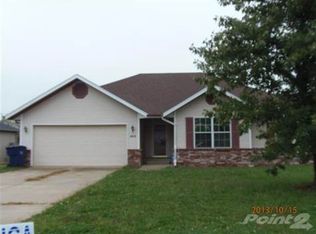 603 S Whippoorwill Dr, Strafford, MO 65757