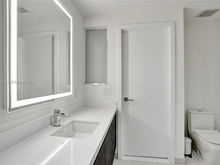 851 NE 1st Ave #202 — Photo 29