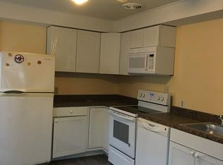 12R Morse St, Woburn, MA 01801