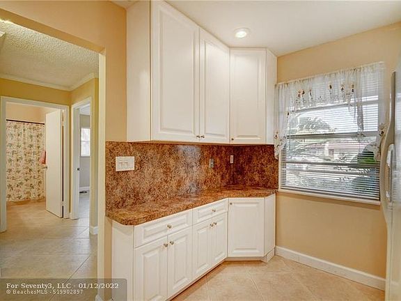3rd image of 308 Lake Helen Dr #308