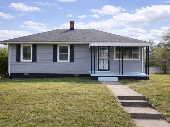 1214 Gordon St, Greensboro, NC 27405