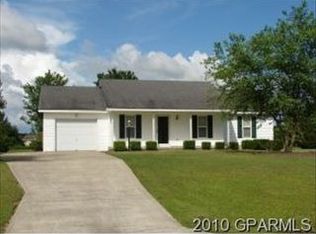 2072 Longview Dr, Greenville, NC 27858