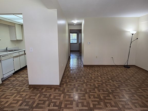 5th image of 1712 Sable Ln #101