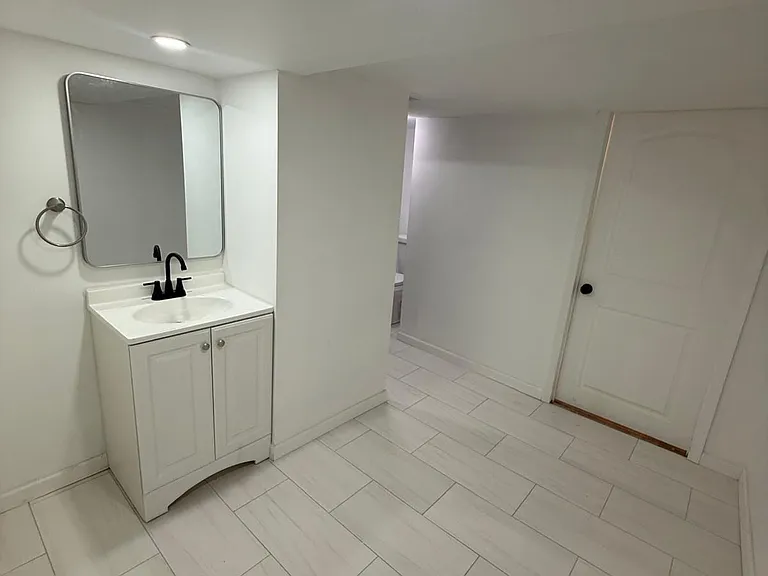 7205 Overton Ave — Photo 3