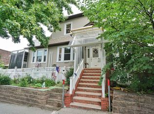 105 Hatfield Pl, Staten Island, NY 10302