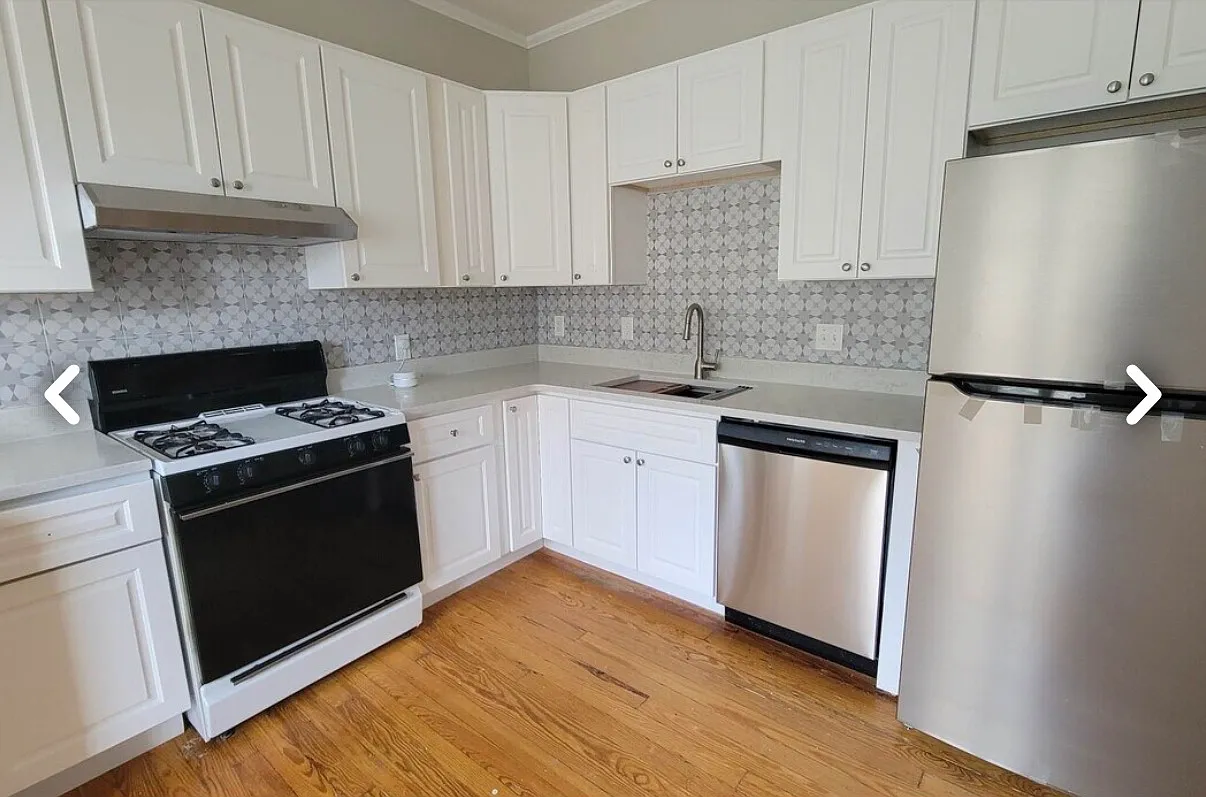 2 bed, 1000 sqft, $950 — Photo 2