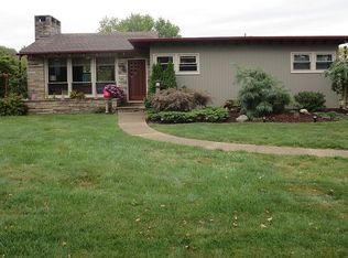 2645 Summit St, Bethel Park, PA 15102