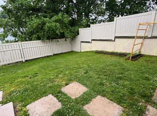 142 Florence St, Yonkers, NY 10704