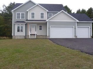 63 Constitution Ave, Hampden, ME 04444