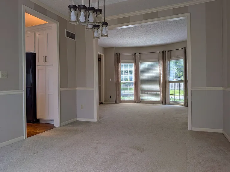 13115 Kessler St — Photo 13