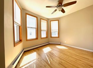 131 Newton St #3A, Brooklyn, NY 11222