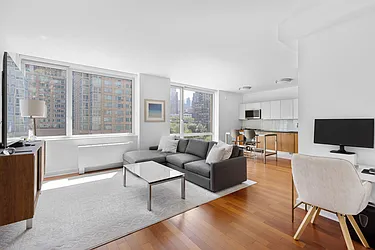 100 Riverside Boulevard, #6A