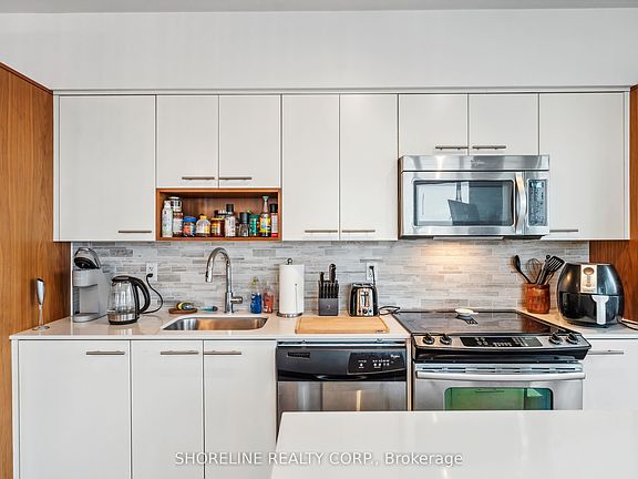 4th image of 5 Valhalla Inn Rd #1710