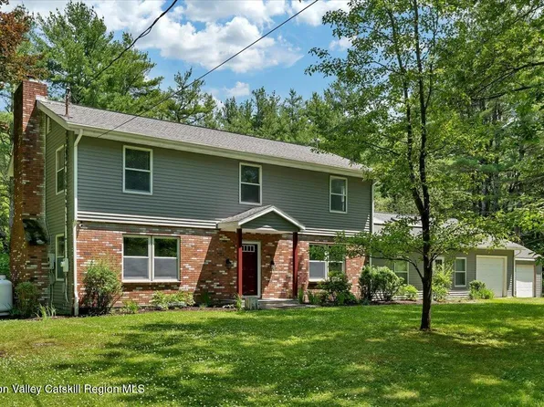1754 Harlemville Road, Ghent, NY 12075