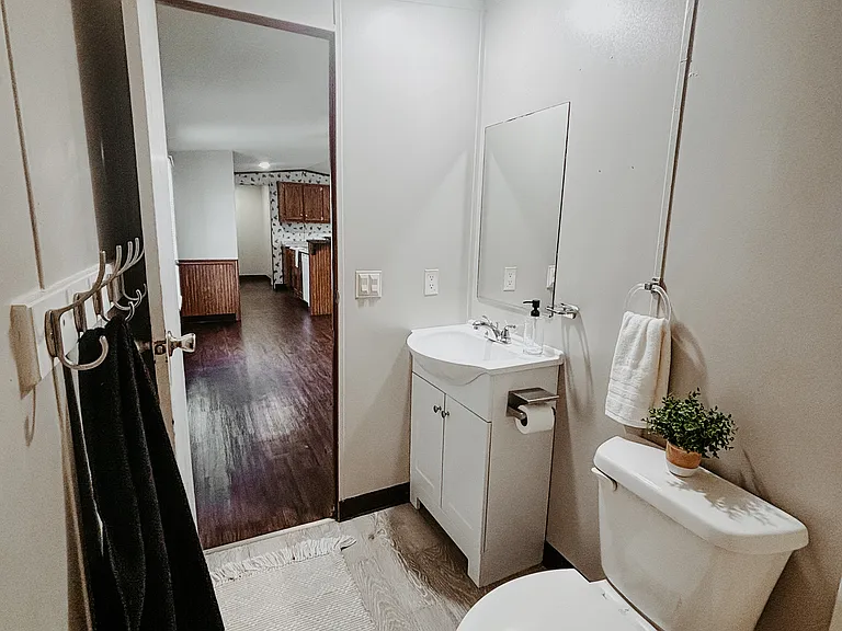 306 N A St — Photo 18