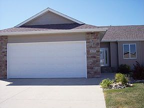 5th image of 629 43rd Ave S