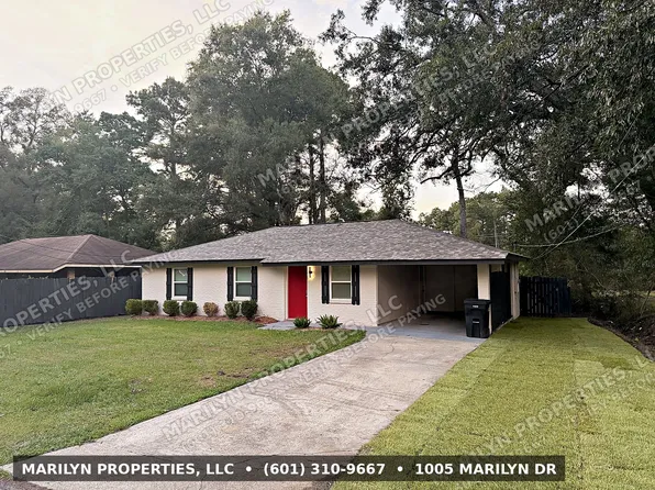 1005 Marilyn Dr, Hattiesburg, MS 39401