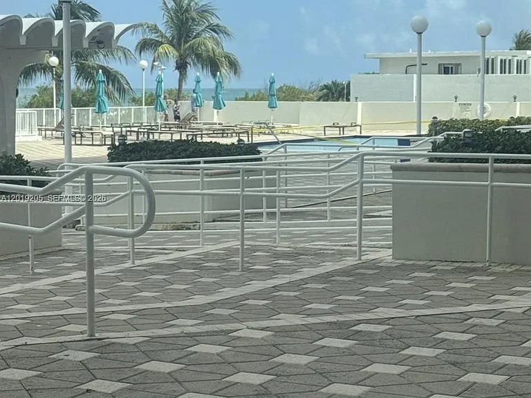 5701 Collins Ave #511 — Photo 38
