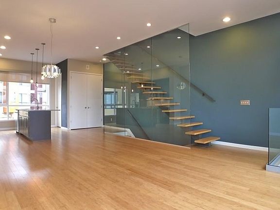 4th image of 1885 E 119th St #12A
