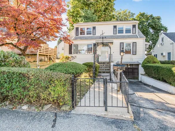 22 Delaware Road, Yonkers, NY 10710