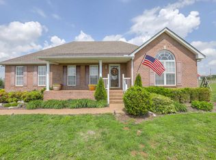 1244 Chenault Ln, Castalian Springs, TN 37031