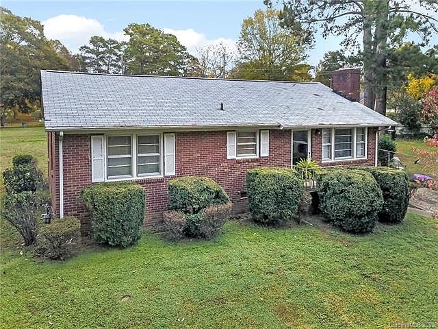 1st image of 1247 Westover Cir