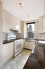 4th image of 340 E 64th St APT 30A