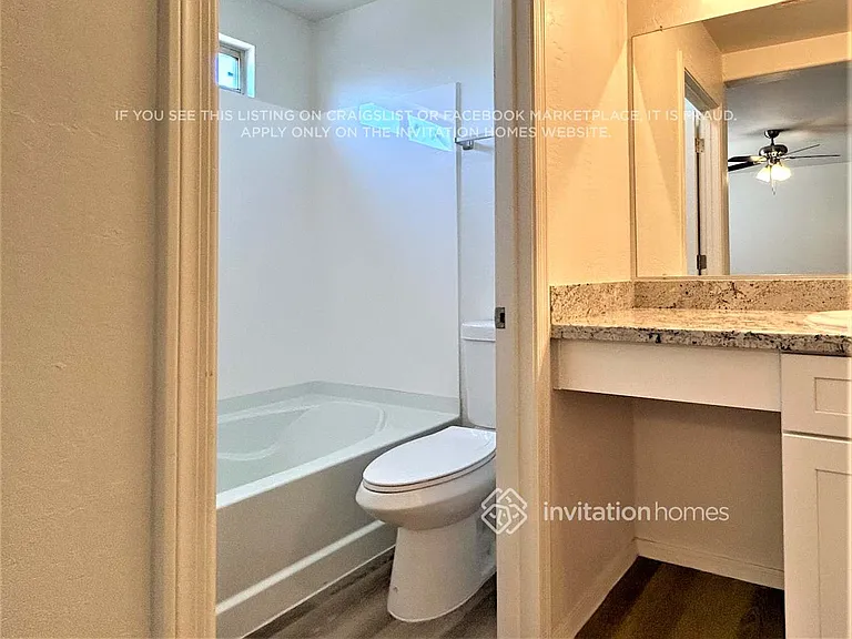 12014 W Holly St — Photo 15