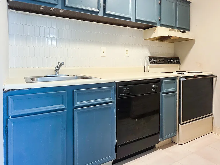 329 Ridge Point Cir #23B — Photo 7