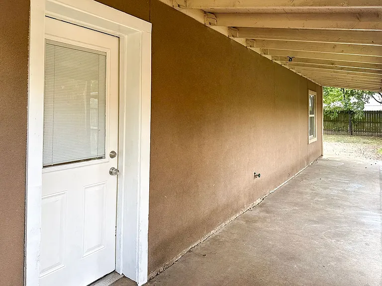 5214 Lane St — Photo 18