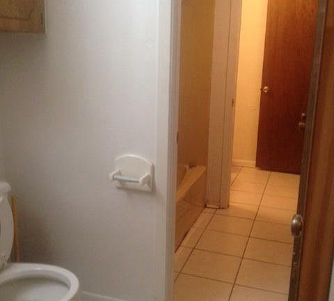 3rd image of 202 E Gladiola St #A