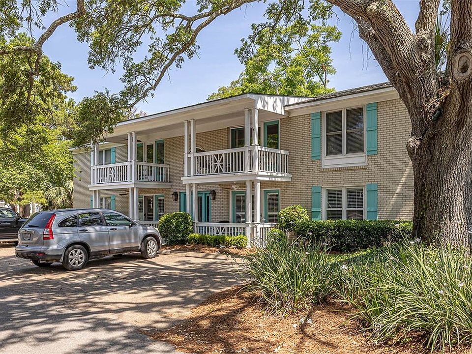 705 Oglethorpe Ave APT B, Saint Simons Island, GA 31522 Zillow