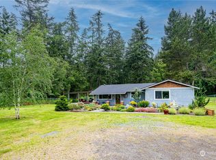 85 Torrence Ln, Oak Harbor, WA 98277