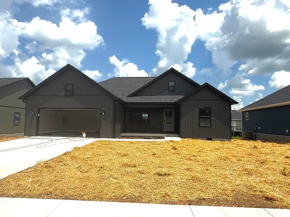 469 Pinehurst Way, Harrodsburg, KY 40330