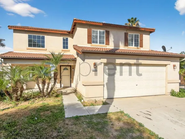 12104 Timberpointe Dr, Bakersfield, CA 93312