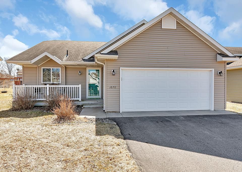 1st image of 1672 Forest Glen Cir