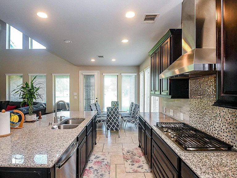 10119 Peytons Grace Ln — Photo 9