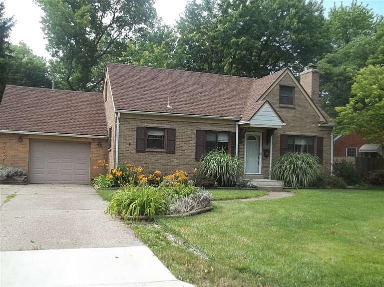 1st image of 717 Oakview Dr