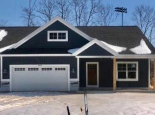 16324 Fort Myers Ave, Spring Lake, MI 49456